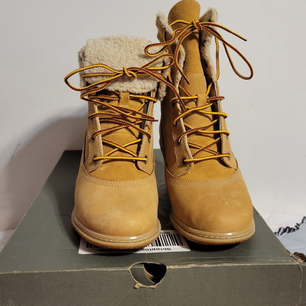 Timberland Women's Tan Boots